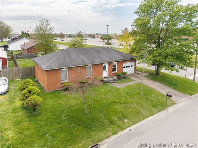 1210 Adams Street, Clarksville, IN 47129