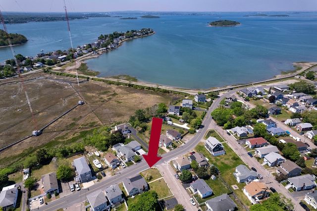 84 Newport Rd, Hull, MA 02045