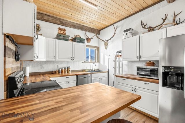 75 Apex W, Dillon, MT 59725