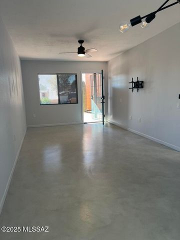 1400 W Placita Apache, Green Valley, AZ 85622