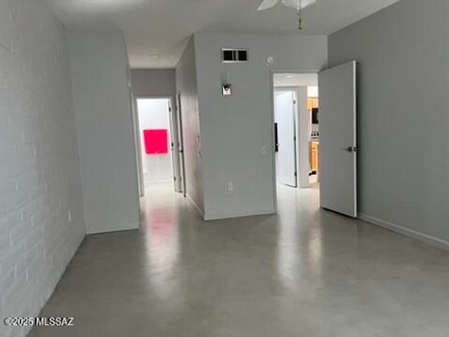 1400 W Placita Apache, Green Valley, AZ 85622