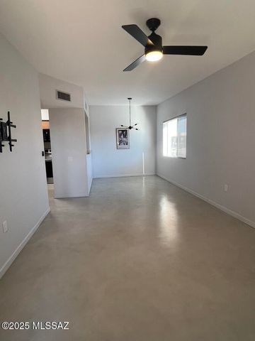 1400 W Placita Apache, Green Valley, AZ 85622