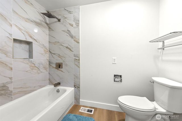 110 174th Place NE, Bellevue, WA 98008