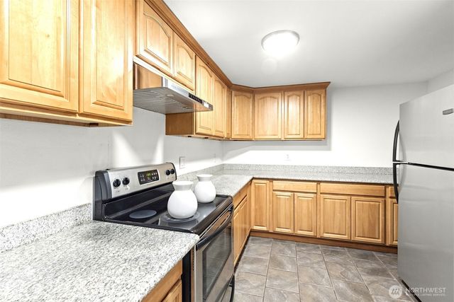 110 174th Place NE, Bellevue, WA 98008