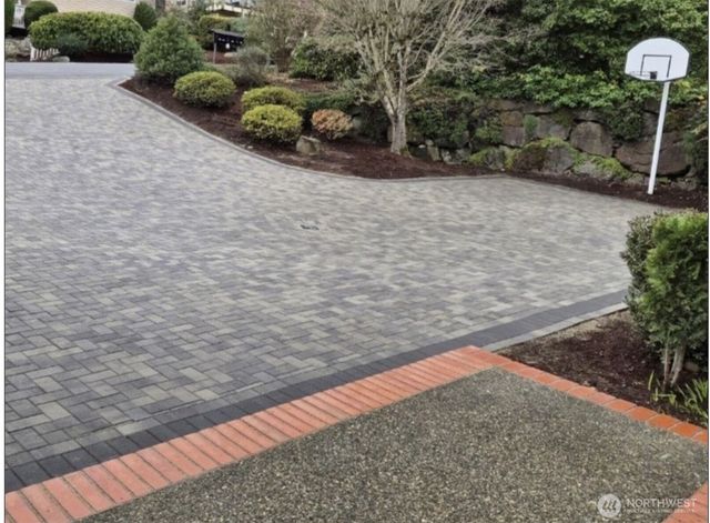 110 174th Place NE, Bellevue, WA 98008