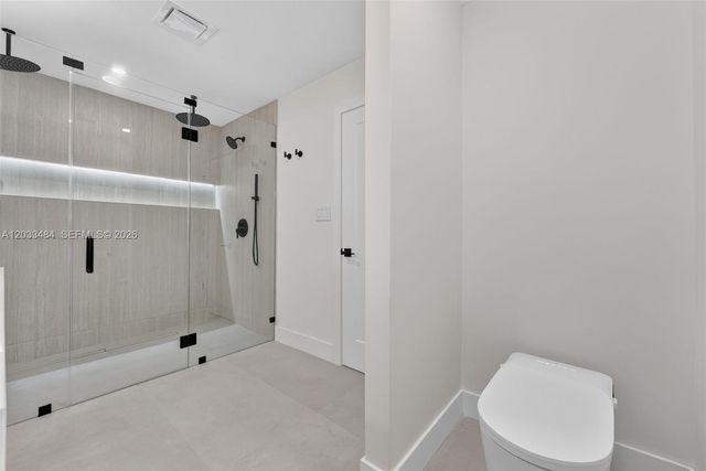 407 S Highland Dr, Hollywood, FL 33021