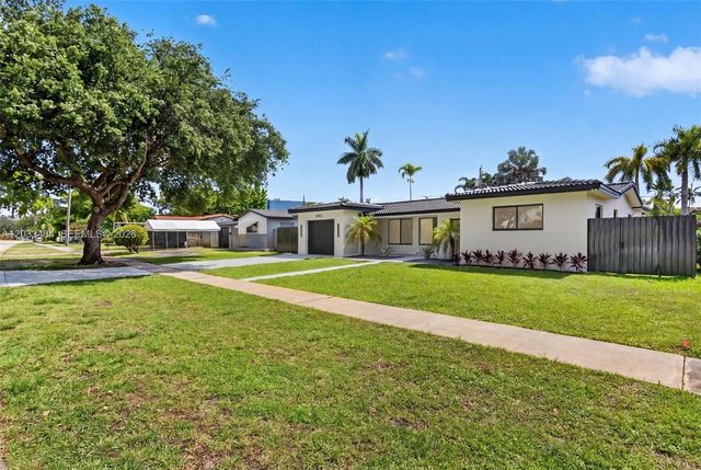 407 S Highland Dr, Hollywood, FL 33021