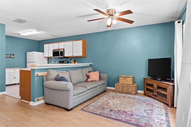 4229 WINDING RIVER WAY, Land O Lakes, FL 34639