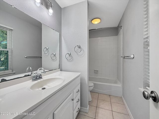 703 Tantallon Drive, Ocean Springs, MS 39564