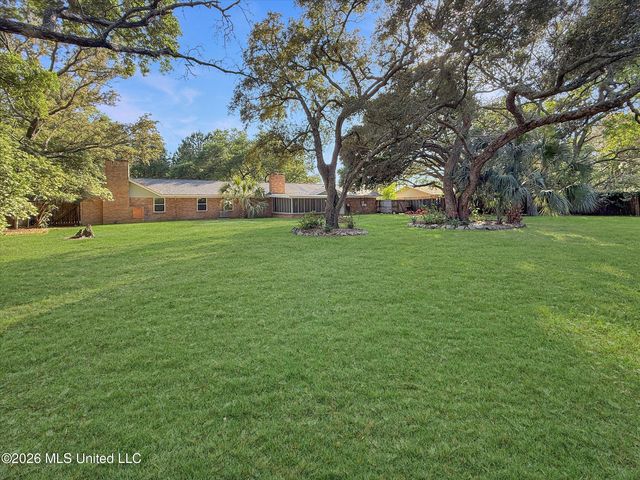 703 Tantallon Drive, Ocean Springs, MS 39564