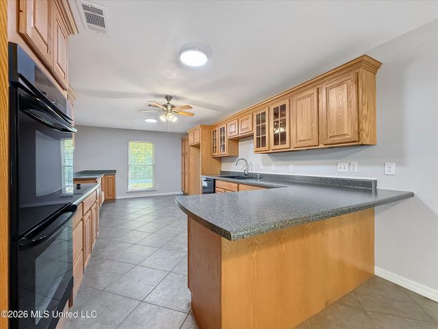 703 Tantallon Drive, Ocean Springs, MS 39564