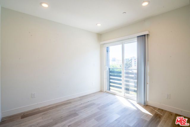 608 N Gramercy Place, Los Angeles, CA 90004