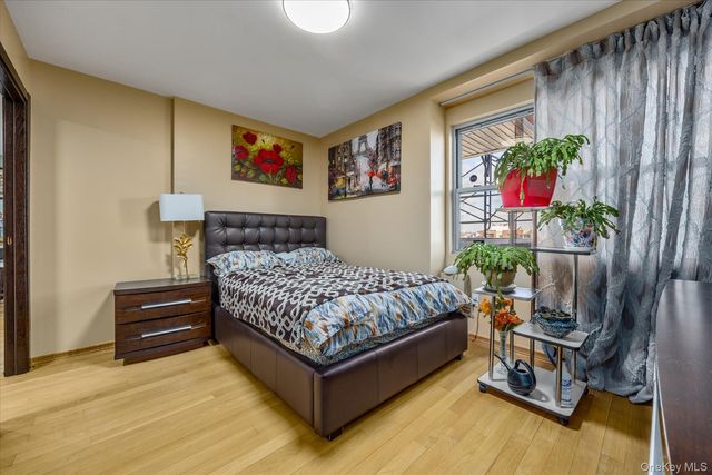 3015 Brighton 6th Street 6B, Brooklyn, NY 11235