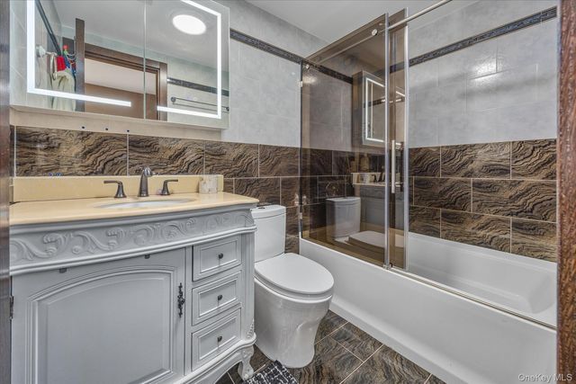 3015 Brighton 6th Street 6B, Brooklyn, NY 11235