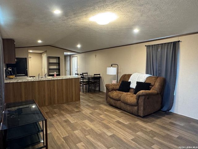 870 Ave. J, Christine, TX 78012