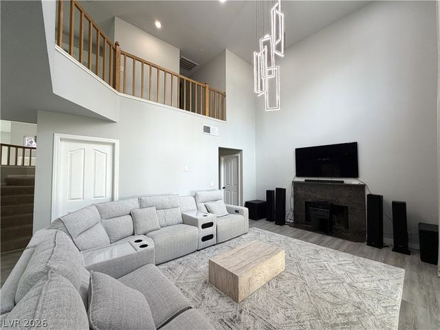 2724 Monrovia Drive, Las Vegas, NV 89117