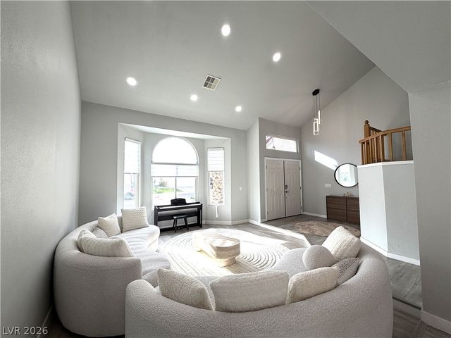 2724 Monrovia Drive, Las Vegas, NV 89117