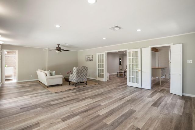 5918 Par Four Drive, Houston, TX 77088