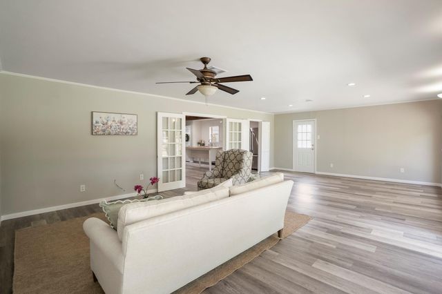 5918 Par Four Drive, Houston, TX 77088