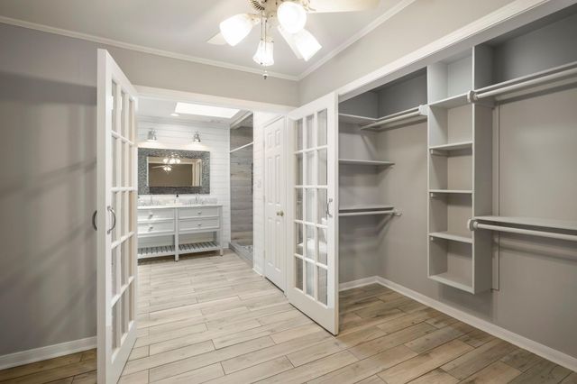 5918 Par Four Drive, Houston, TX 77088