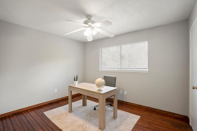 5918 Par Four Drive, Houston, TX 77088