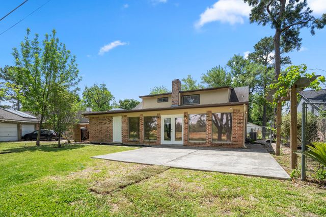 5918 Par Four Drive, Houston, TX 77088