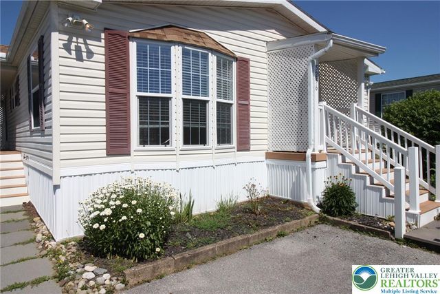 5256 Brunswick Lane, Macungie Boro, PA 18062