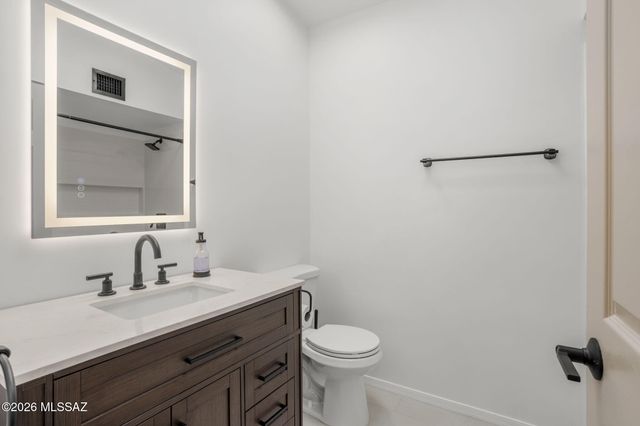 7641 N Casimir Pulaski Avenue, Tucson, AZ 85741