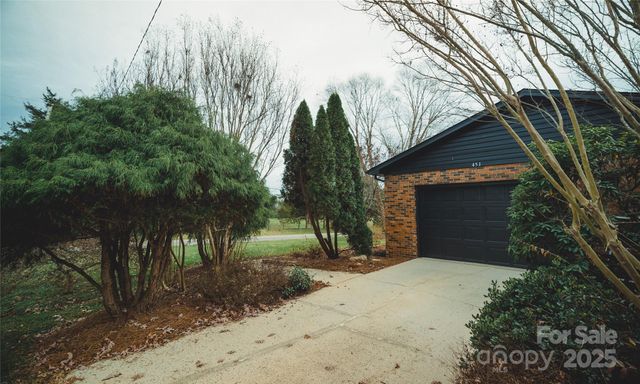 451 James Farm Road, Statesville, NC 28625