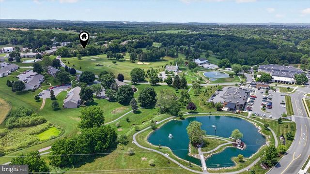 212 WILLOW VALLEY DR, Lancaster, PA 17602
