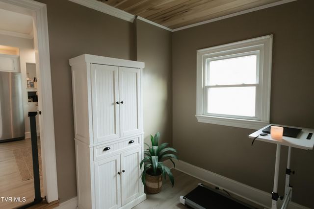 340 Carter Street, Bluff City, TN 37618