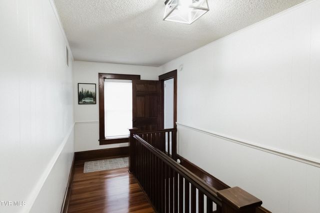 340 Carter Street, Bluff City, TN 37618