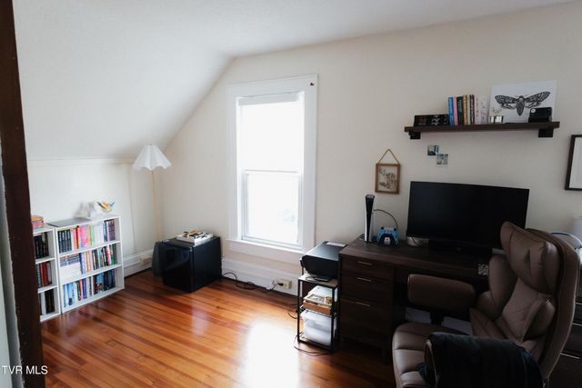 340 Carter Street, Bluff City, TN 37618