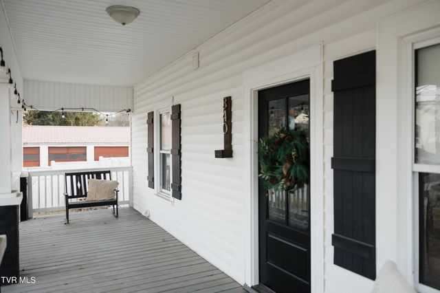 340 Carter Street, Bluff City, TN 37618