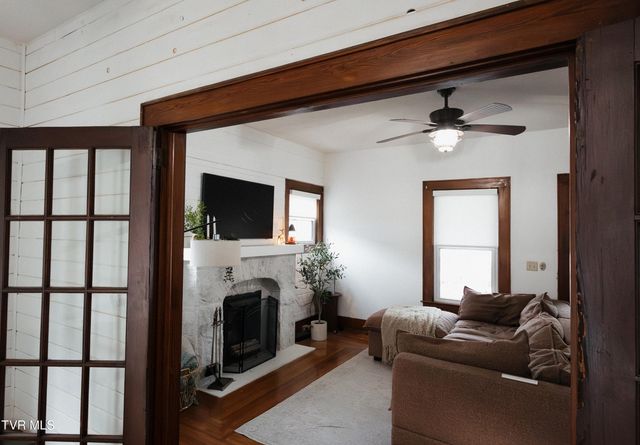 340 Carter Street, Bluff City, TN 37618