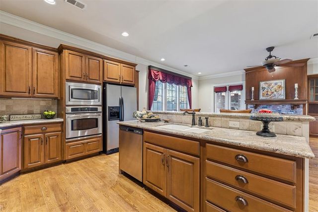 3524 Old Georgetowne Road, Edmond, OK 73013