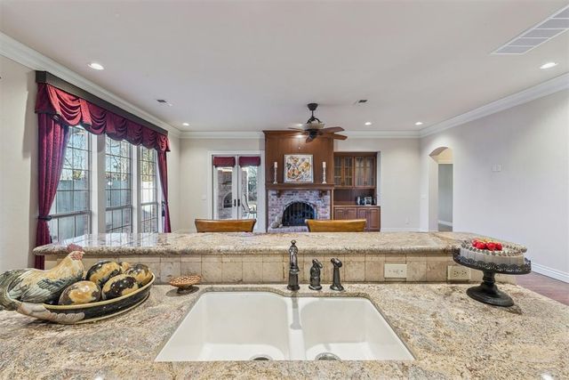 3524 Old Georgetowne Road, Edmond, OK 73013