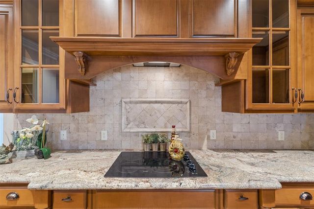 3524 Old Georgetowne Road, Edmond, OK 73013