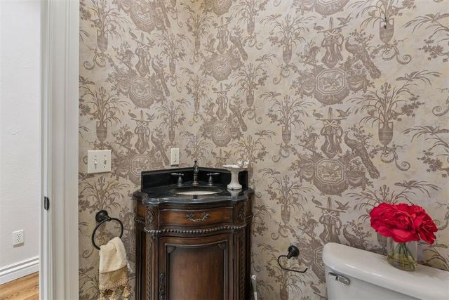 3524 Old Georgetowne Road, Edmond, OK 73013