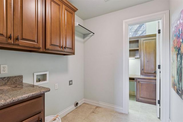 3524 Old Georgetowne Road, Edmond, OK 73013