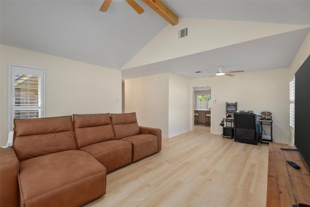 2218 Lazy Grove Drive, Kingwood, TX 77339