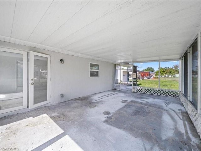 121 E 3rd ST, Lehigh Acres, FL 33936