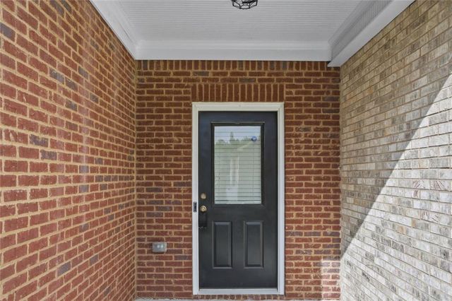 206 Britt Drive S, Lawrenceville, GA 30046