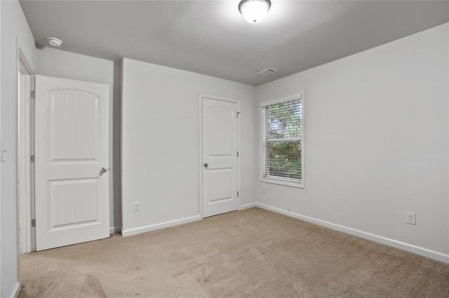 206 Britt Drive S, Lawrenceville, GA 30046