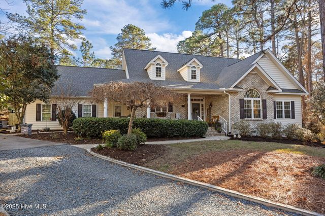 5 Belmont Court, Pinehurst, NC 28374
