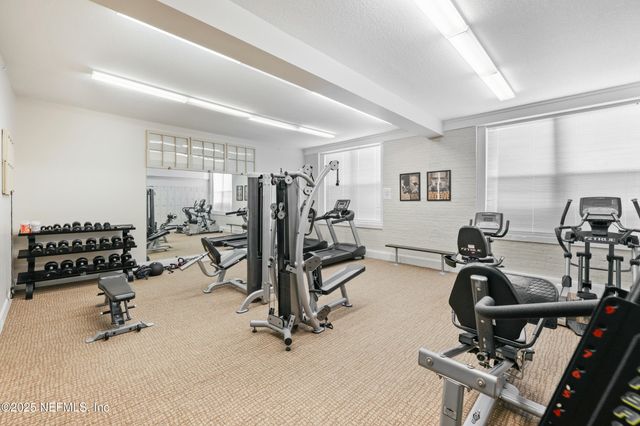 2525 COLLEGE Street, 1113, Jacksonville, FL 32204