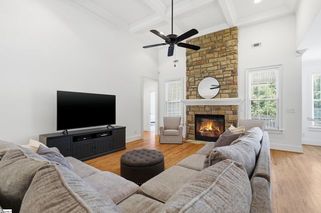 411 Kilgore Farms Circle, Simpsonville, SC 29681