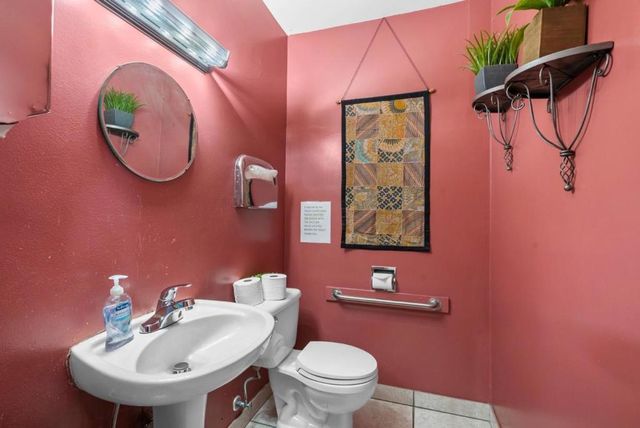 3811 Portola Drive, Santa Cruz, CA 95062