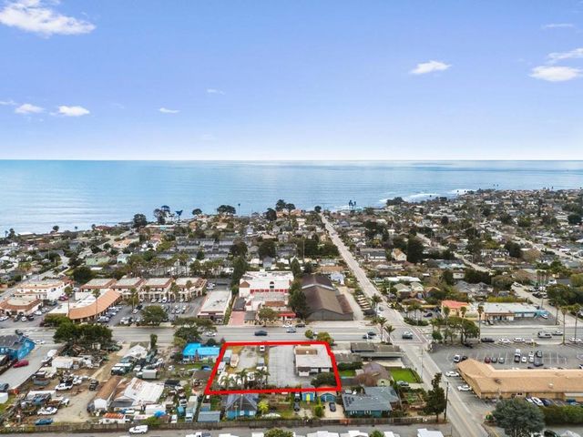 3811 Portola Drive, Santa Cruz, CA 95062