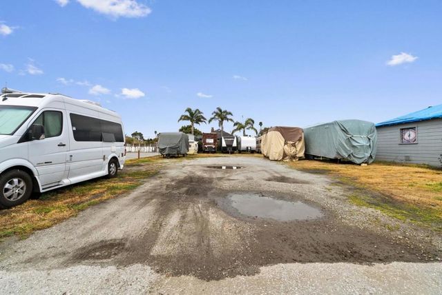 3811 Portola Drive, Santa Cruz, CA 95062